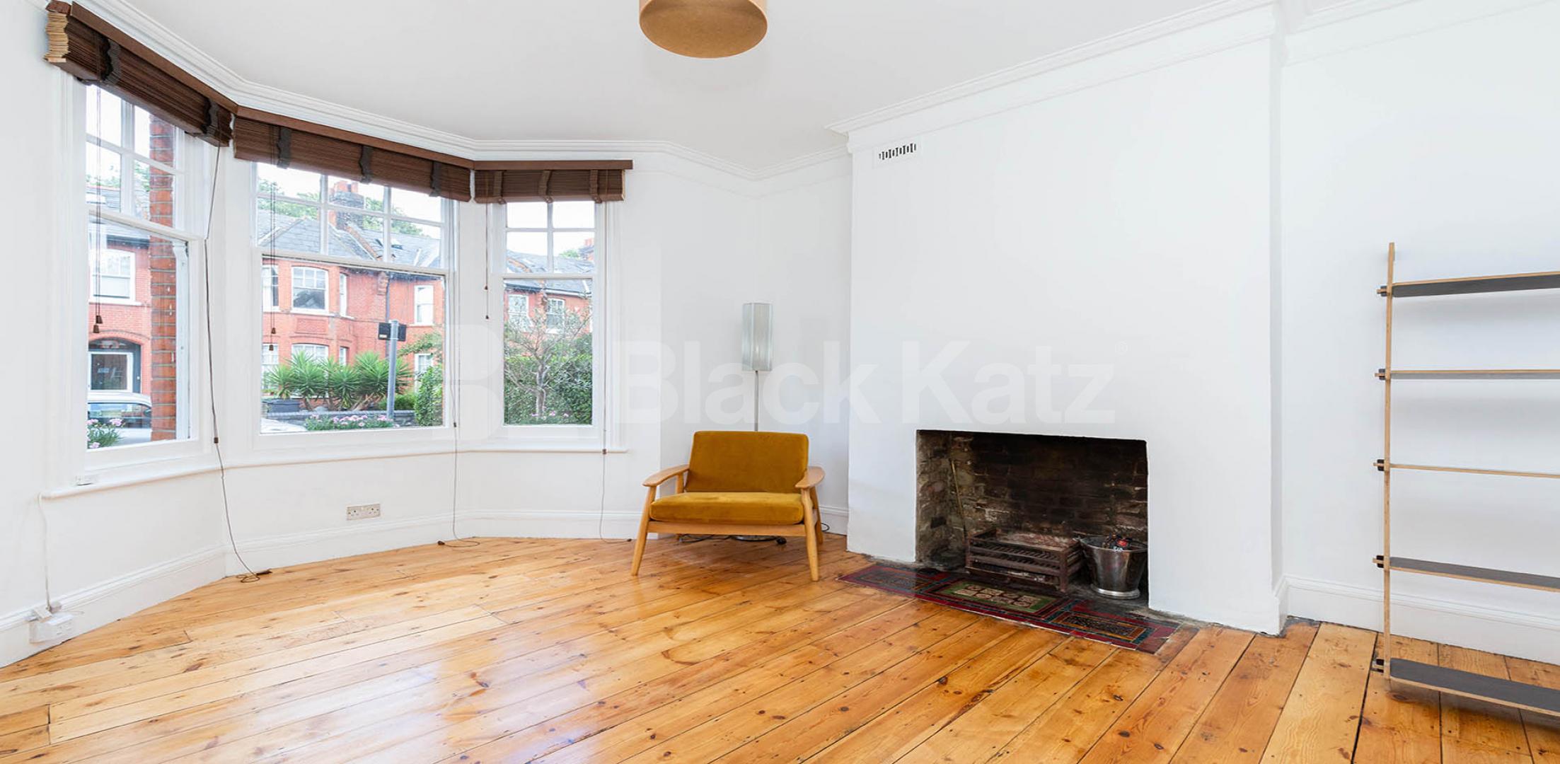 			1 Bedroom, 1 bath, 1 reception Apartment			 Barratt Avenue, Alexandra Palace